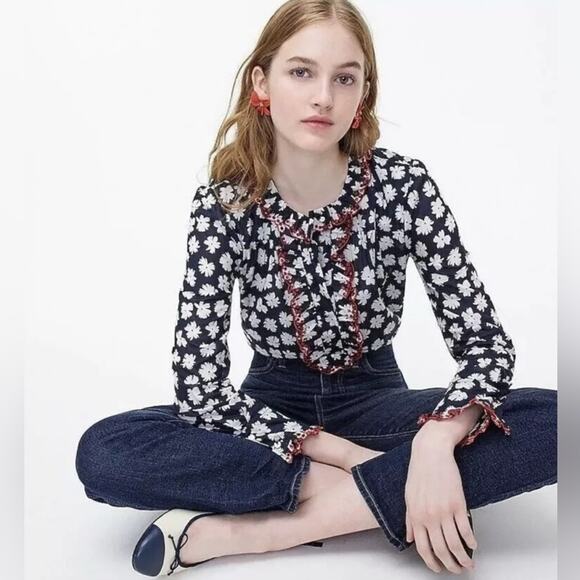 J. Crew Embroidered Ruffle Blouse Scattered Daisy Print Preppy Size Medium - Picture 2 of 10